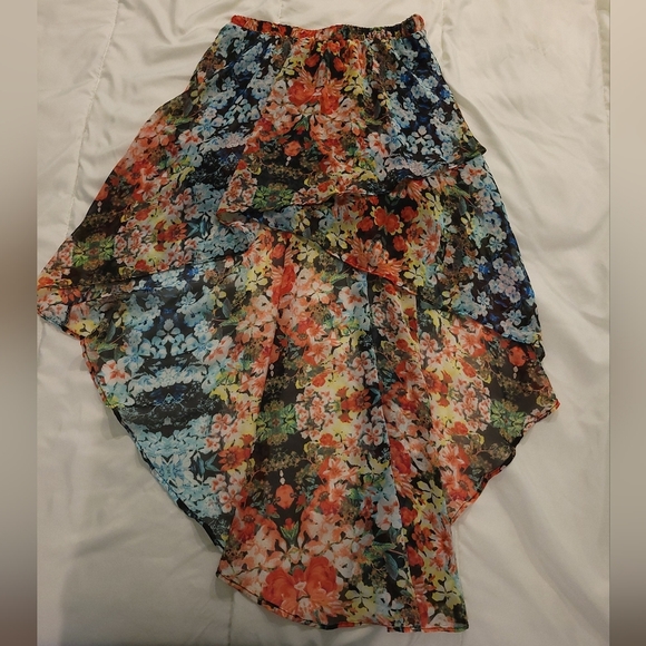 JOE Benbasset Asymmetrical High Low Floral Skirt, Size M - Picture 3 of 10